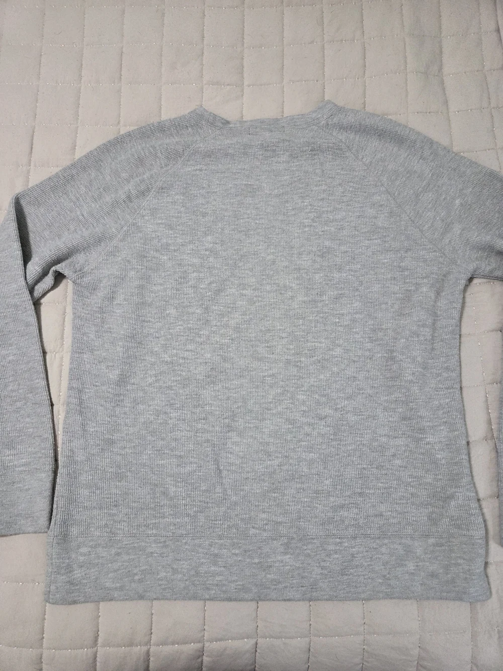 Banana Republic Men’s Light Gray Crewneck Sweater